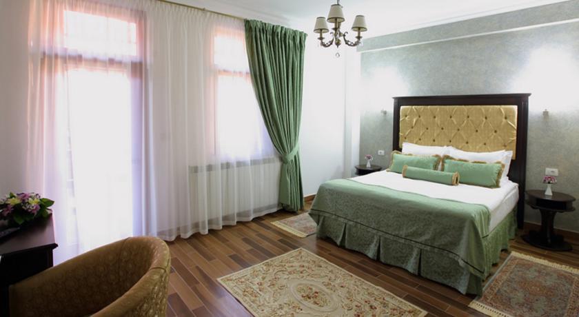 Hotel Galany Рэдэуци Экстерьер фото